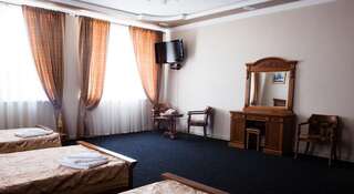 Гостиница Метрополь Махачкала Стандартный двухместный номер с 2 отдельными кроватями-3